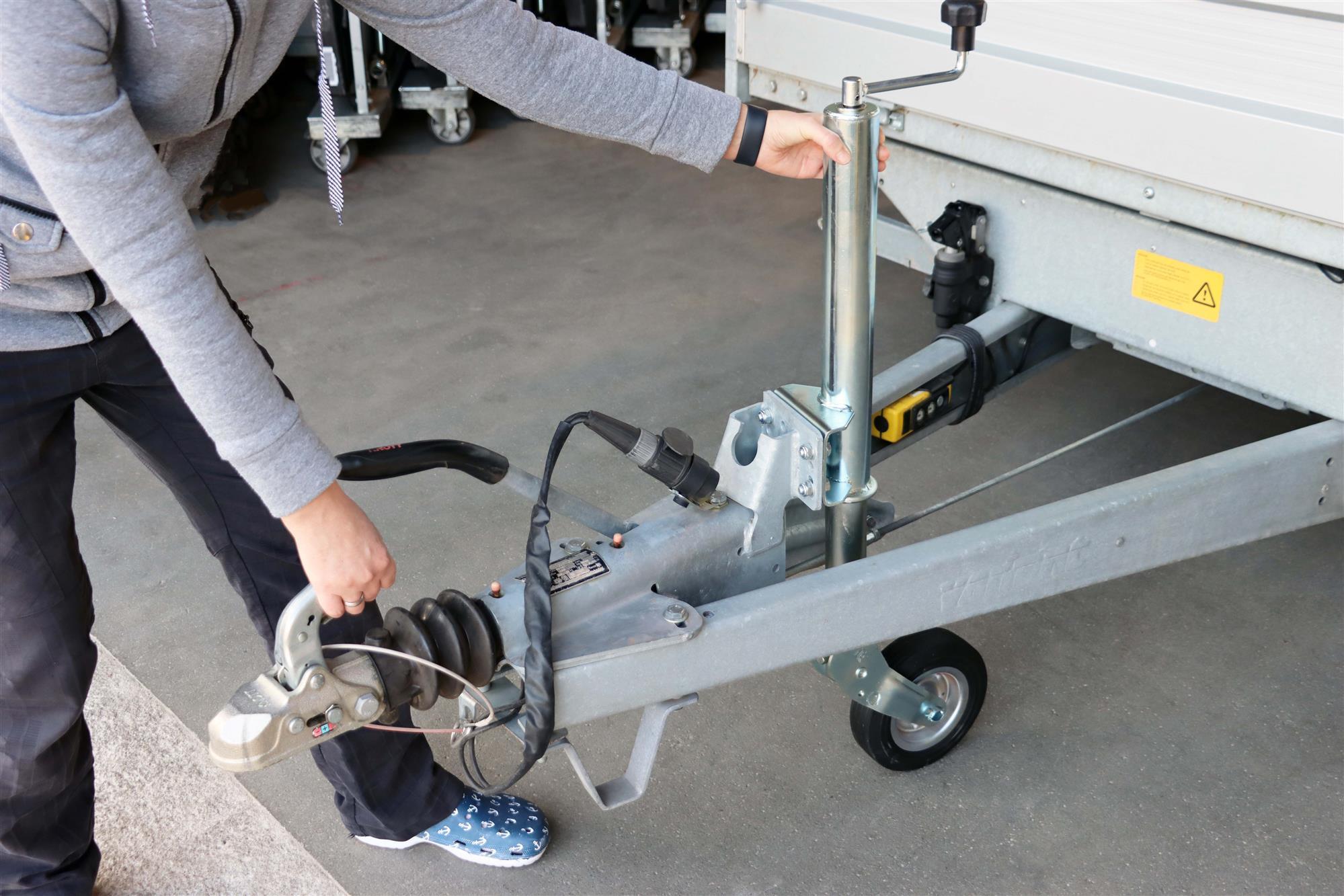 Anhänger Automatik Stützrad 60mm 400kg Stützlast mit Anbausatz TheDrive trailerteile.eu.