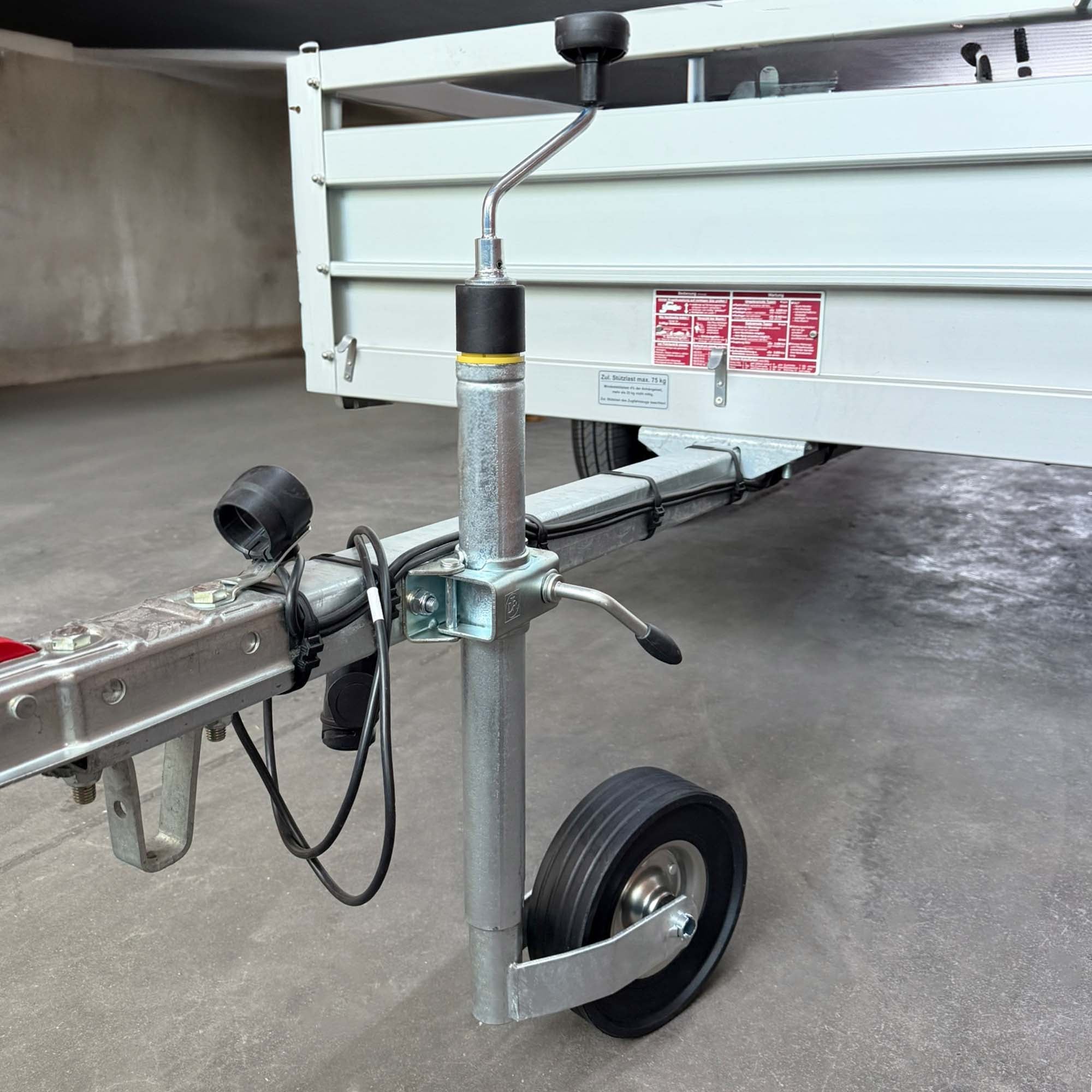 Stützrad 150kg 225x65 mit Stützlastanzeige / Waage